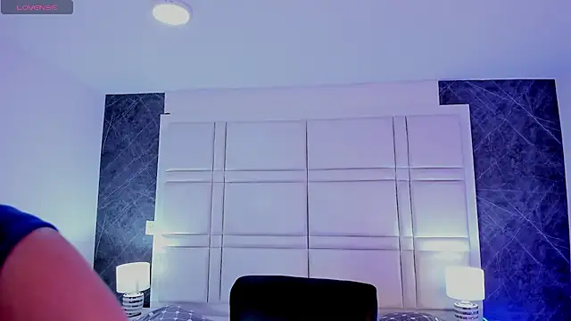 TiffanyHoustton online show from March 11, 2026, 12:32 pm