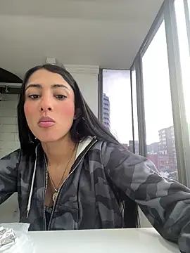 lya  brown online show from May 22, 2026, 11:08 am