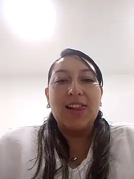 Snapshot of Valeria_montana_ chatting on February 26, 2026, 1:44 pm Valeria montana online show from February 26, 2026, 1:44 pm