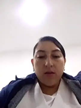 Snapshot of Valeria_montana_ chatting on May 11, 2026, 12:06 pm Valeria montana online show from May 11, 2026, 12:06 pm
