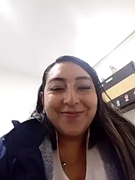 Snapshot of Valeria_montana_ chatting on February 11, 2026, 12:16 pm Valeria montana online show from February 11, 2026, 12:16 pm