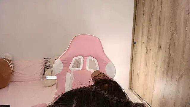 phia carter online show from April 7, 2026, 1:07 am