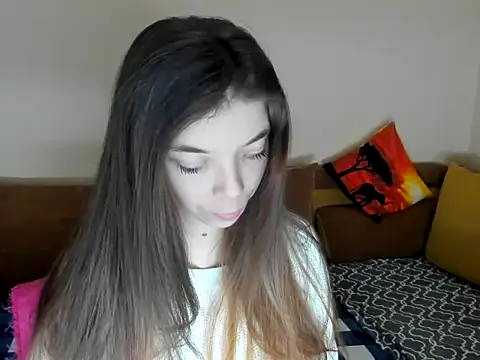 Snapshot of LikaAliston chatting on February 7, 2026, 6:32 am LikaAliston online show from February 7, 2026, 6:32 am