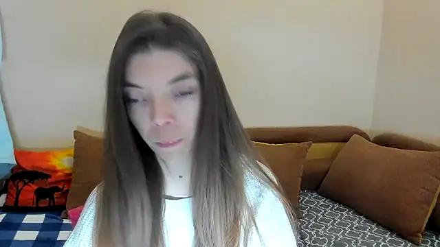 Snapshot of LikaAliston chatting on January 19, 2026, 4:49 am LikaAliston online show from January 19, 2026, 4:49 am