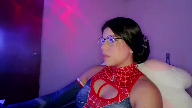 Adararouse1 online show from February 19, 2026, 7:11 pm