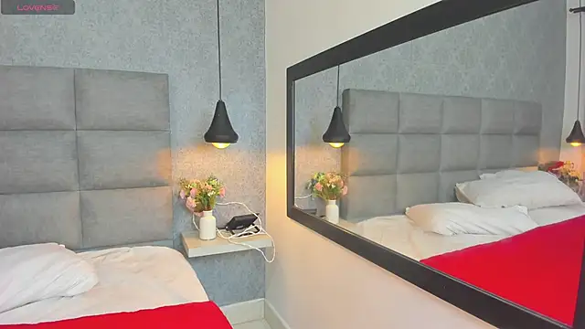 emilyy r online show from January 6, 2026, 6:45 pm