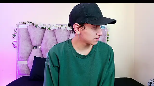 iris and damian online show from March 7, 2026, 5:18 pm