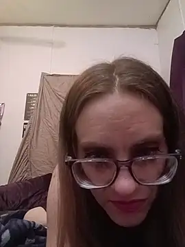 snowbird1117 online show from January 9, 2026, 4:41 am