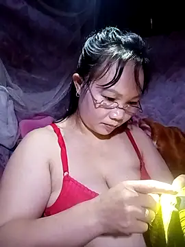 ava-dellght online show from March 26, 2026, 2:54 am