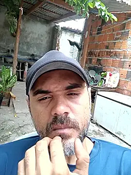 Snapshot of Mchljjk chatting on January 9, 2026, 11:28 am Mchljjk online show from January 9, 2026, 11:28 am