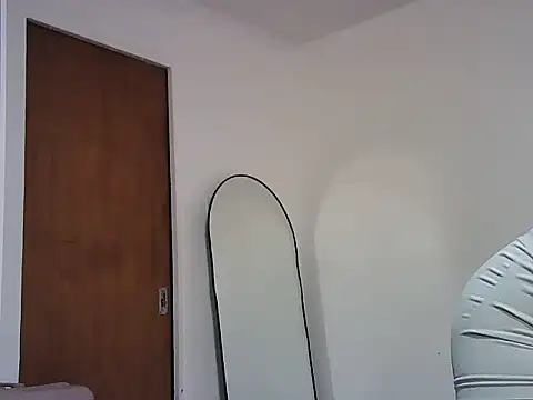 katerinepol online show from December 15, 2025, 9:09 pm