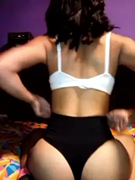 Honey bun06 online show from May 24, 2026, 6:57 am