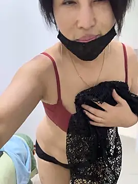 luckybaby666999 online show from March 22, 2026, 2:51 pm