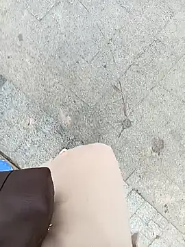 Snapshot of Baby-Linh chatting on December 23, 2025, 2:55 am Baby-Linh online show from December 23, 2025, 2:55 am