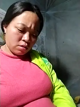 AlilaK2 online show from February 8, 2026, 11:46 pm