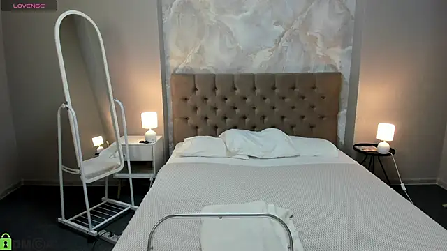 Graceee  online show from March 26, 2026, 3:05 am