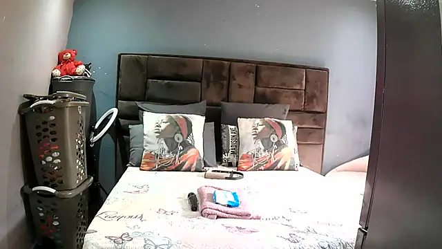 Snapshot of Talkobanksxxxxx chatting on February 3, 2026, 6:40 am Talkobanksxxxxx online show from February 3, 2026, 6:40 am