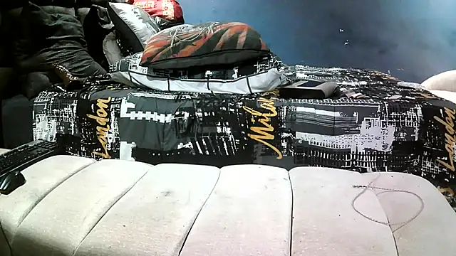 Snapshot of Talkobanksxxxxx chatting on February 27, 2026, 10:20 pm Talkobanksxxxxx online show from February 27, 2026, 10:20 pm