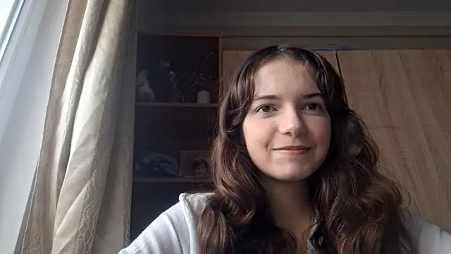 KellyKelik online show from January 7, 2026, 8:08 am