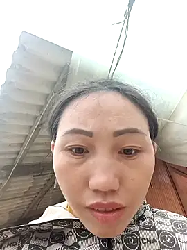 Lorena-a online show from December 15, 2025, 12:49 am