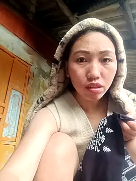 Lorena-a online show from December 19, 2025, 12:36 am