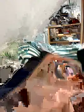 hannes256102 online show from March 27, 2026, 11:33 am