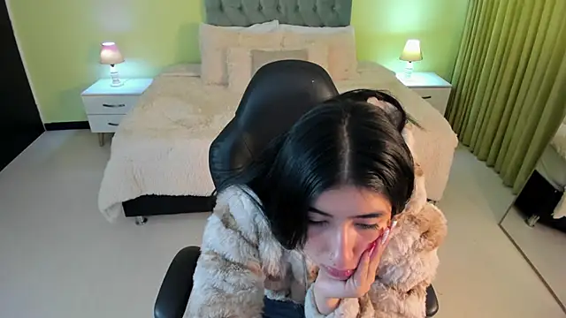 Snapshot of Celeste_Rous__ chatting on January 16, 2026, 12:20 pm Celeste Rous online show from January 16, 2026, 12:20 pm