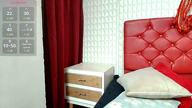 Elizabetth Roman online show from March 27, 2026, 8:10 pm