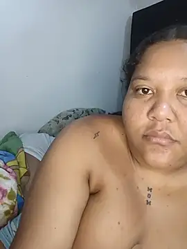 VaneandRossy online show from June 2, 2026, 1:44 pm