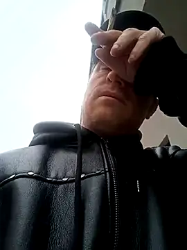 Snapshot of jefflatex45 chatting on December 20, 2025, 2:20 pm jefflatex45 online show from December 20, 2025, 2:20 pm