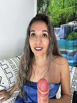 Snapshot of sandrafarrely chatting on January 10, 2026, 6:09 am sandrafarrely online show from January 10, 2026, 6:09 am