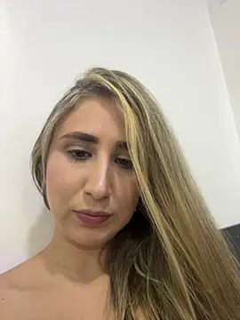 Snapshot of AmaiaSantini chatting on January 9, 2026, 10:06 pm AmaiaSantini online show from January 9, 2026, 10:06 pm