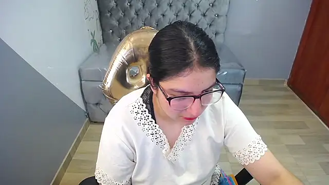 eva smit t online show from February 7, 2026, 2:30 am