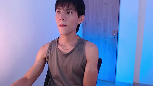 andrew courtzz online show from May 23, 2026, 7:13 pm