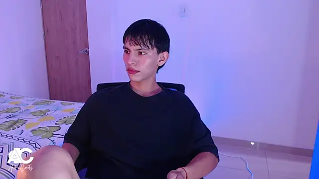 andrew courtzz online show from March 29, 2026, 7:04 pm