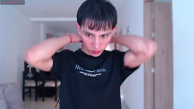 andrew courtzz online show from January 18, 2026, 10:13 pm