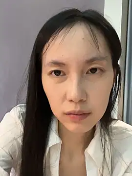 Snapshot of DD-52 chatting on January 5, 2026, 5:27 pm DD-52 online show from January 5, 2026, 5:27 pm