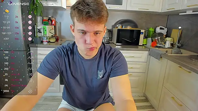 Snapshot of fruitninjaga chatting on December 20, 2025, 9:34 am fruitninjaga online show from December 20, 2025, 9:34 am