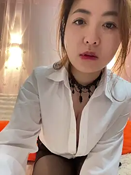 bibi347127 online show from May 13, 2026, 12:17 am