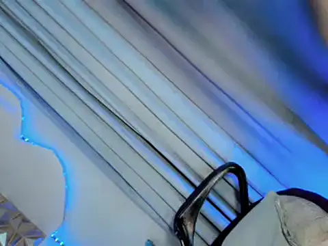 yourbomb shellxx online show from February 13, 2026, 12:16 pm