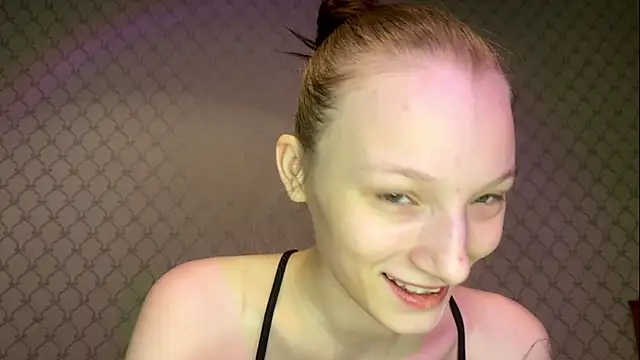 Cleonoth2o online show from January 14, 2026, 3:15 pm