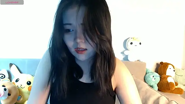 minji snow online show from March 27, 2026, 1:01 pm