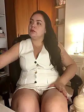 EmiHarrys online show from January 17, 2026, 10:57 pm