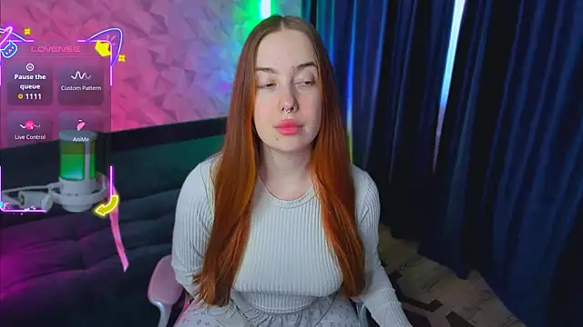 moon siren online show from April 7, 2026, 3:03 pm