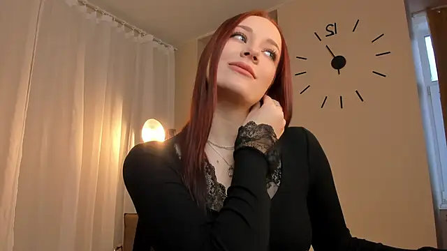 Snapshot of Spark_of_joy chatting on December 15, 2025, 9:15 am Spark of joy online show from December 15, 2025, 9:15 am