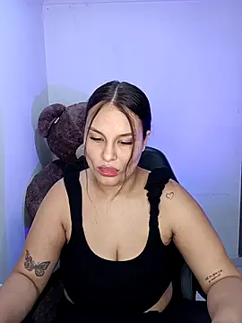 Snapshot of Valeriaa_21 chatting on July 28, 2026, 3:32 pm Valeriaa 21 online show from July 28, 2026, 3:32 pm