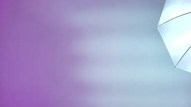 Snapshot of AprillRoss chatting on January 16, 2026, 11:58 am AprillRoss online show from January 16, 2026, 11:58 am