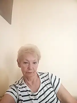 Calypso-Loove online show from June 2, 2026, 2:06 pm