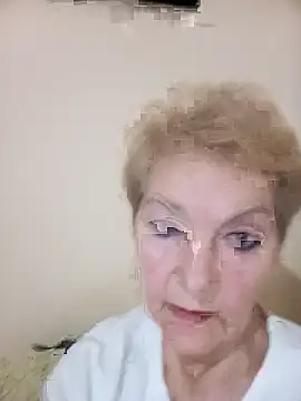 Snapshot of Calypso-Loove chatting on January 17, 2026, 12:09 pm Calypso-Loove online show from January 17, 2026, 12:09 pm