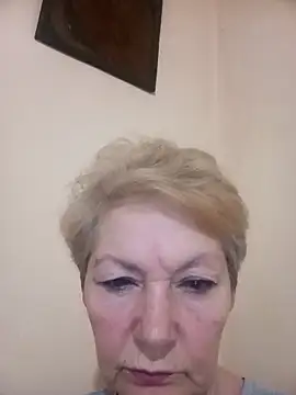 Snapshot of Calypso-Loove chatting on February 14, 2026, 12:27 pm Calypso-Loove online show from February 14, 2026, 12:27 pm